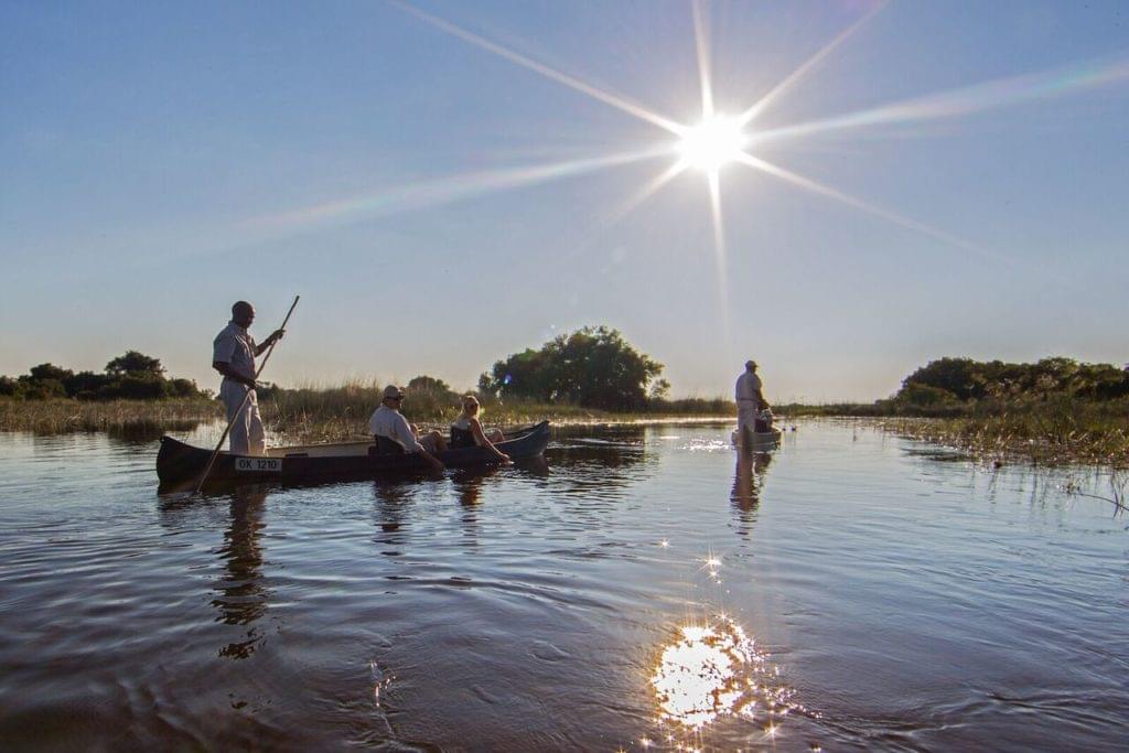 Mokoro à Camp Okavango, delta de l'Okavango au Botswana
