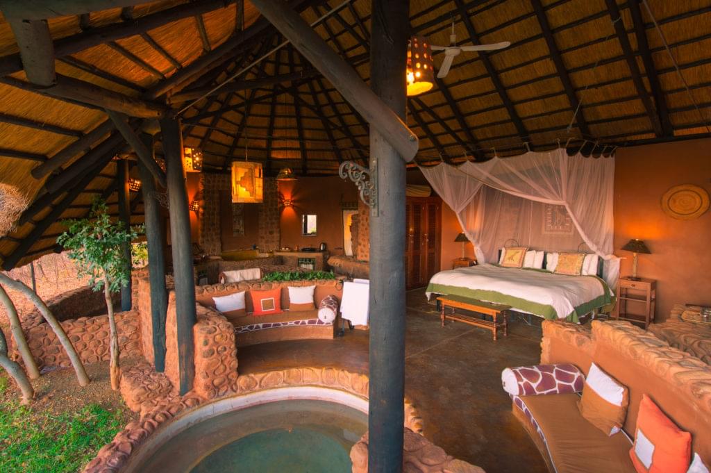 STANLEY SAFARI LODGE