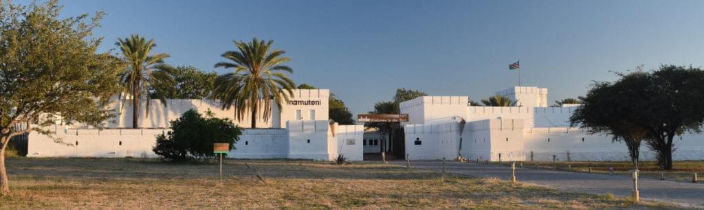 Le camp NWR Namutoni dnas le secteur Est à l'intérieur du parc national d'Etosha