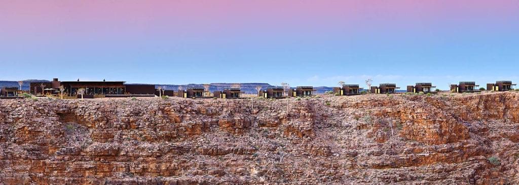 Les bungalows du Fish River Lodge au bord du Fish River Canyon en Namibie