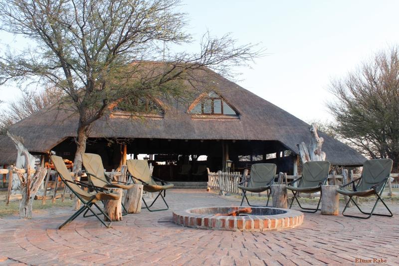 GRASSLAND BUSHMAN LODGE