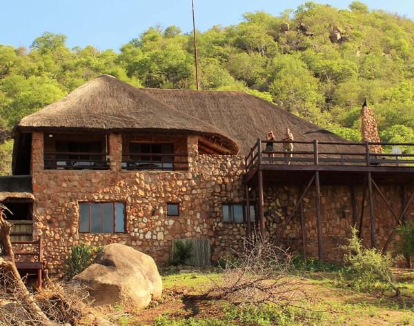 Mopaya Safari Lodge