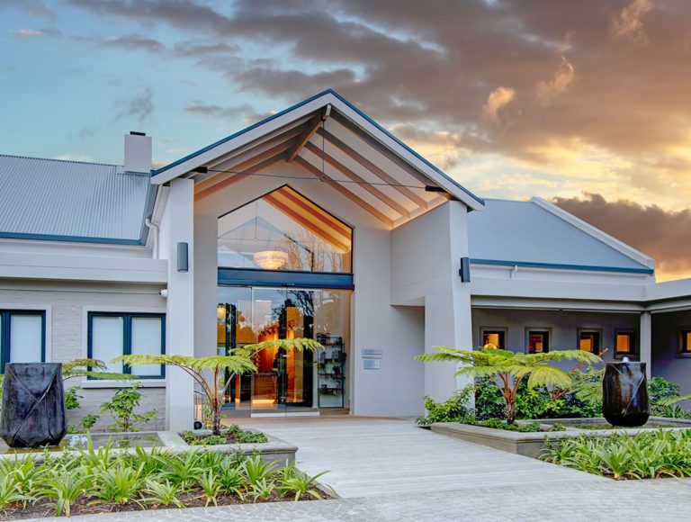 Krysna Hollow Country Estate