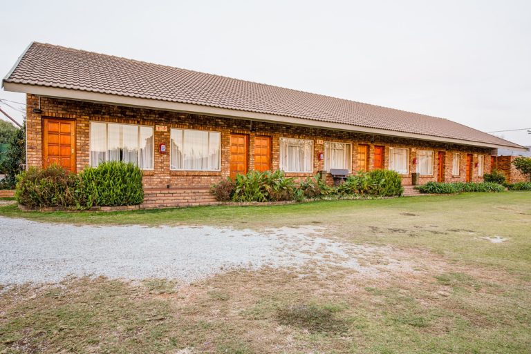 SUNROCK GUESTHOUSE