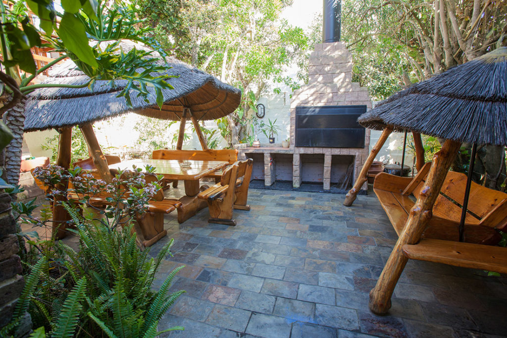 Espace barbecue à Brenwin Guesthouse