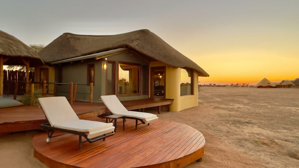 kalahari red dunes lodge